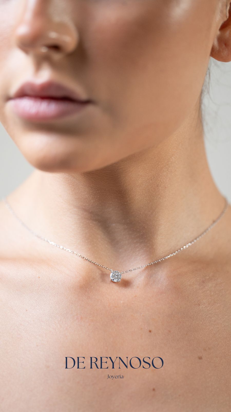 FLOATING DIAMOND 1.00 CT